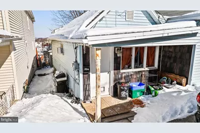 326 Center Street, Wilkes Barre, PA 18702 - Photo 1