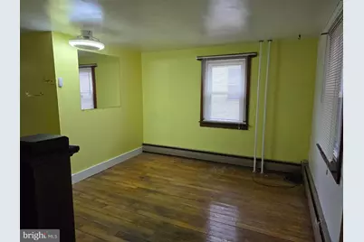 2432 Pine Street, Rock Glen, PA 18246 - Photo 14