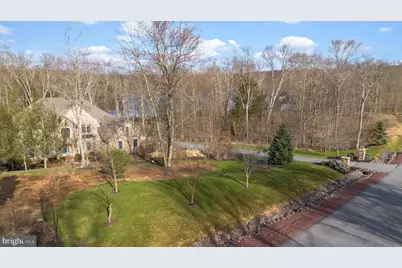 414 Ice Harvest Drive, Mountain Top, PA 18707 - Photo 14