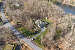 414 Ice Harvest Dr, Mountain Top, PA 18707 - Photo 10