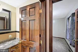 1424 E Broad St, Hazleton, PA 18201 - Photo 28