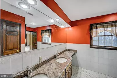 1424 E Broad St, Hazleton, PA 18201 - Photo 44