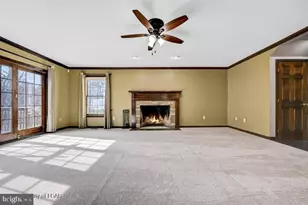 1424 E Broad St, Hazleton, PA 18201 - Photo 10