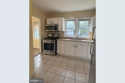 75 Melrose Avenue #APT 2, Wilkes Barre, PA 18702 - Photo 12