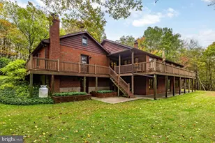 201 Skyline Dr, Hazle Township, PA 18202 - Photo 4