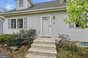30 Freedom St, Hazleton, PA 18202 - Photo 6