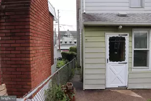 430 Washington St, Freeland, PA 18224 - Photo 10