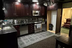 535 Garibaldi Ct, Hazleton, PA 18201 - Photo 10
