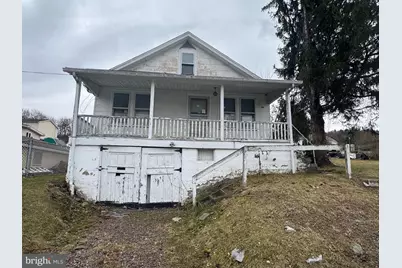 54 Spruce Street, Nanticoke, PA 18634 - Photo 1