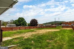 715 E 10th St, Berwick, PA 18603 - Photo 30