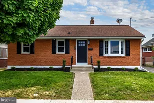 715 E 10th St, Berwick, PA 18603 - Photo 2