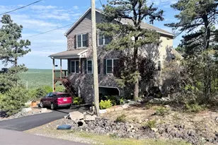 532 Buck Mountain Blvd, Hazleton, PA 18202 - Photo 2