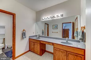 40 Sugarloaf Ln, Hazleton, PA 18202 - Photo 28