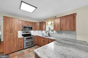 74 Brook Ln, Mountain Top, PA 18707 - Photo 24