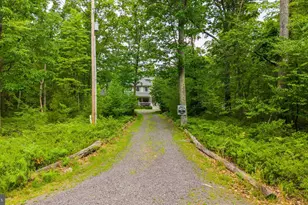 210 White Mountain Ln, Sugarloaf, PA 18249 - Photo 22