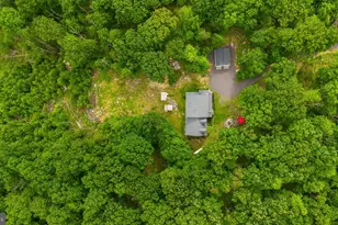 210 White Mountain Ln, Sugarloaf, PA 18249 - Photo 16