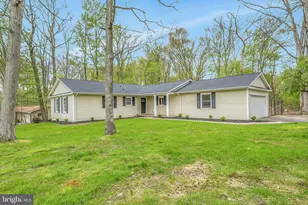 10 Division St, Mountain Top, PA 18707 - Photo 2