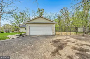 10 Division St, Mountain Top, PA 18707 - Photo 38