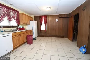 9 Hemlock St, West Hazleton, PA 18202 - Photo 12