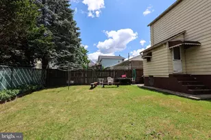 9 Hemlock St, West Hazleton, PA 18202 - Photo 8