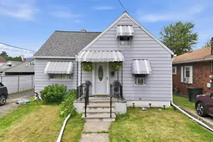 293 Lyndwood Ave, Hanover Township, PA 18706 - Photo 2