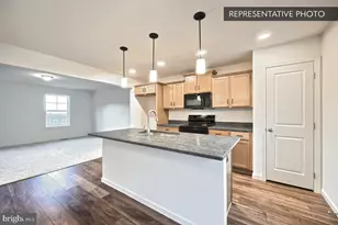 946 Allen Dr, Hazleton, PA 18201 - Photo 16