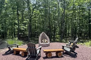 2034 Wichita Ln, Hazleton, PA 18202 - Photo 6