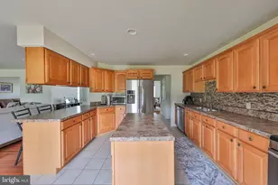42 Louis Cir, Drums, PA 18222 - Photo 12