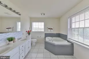 42 Louis Cir, Drums, PA 18222 - Photo 14