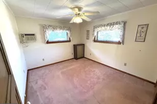 8 Loomis Park Rd, Hanover Township, PA 18706 - Photo 8