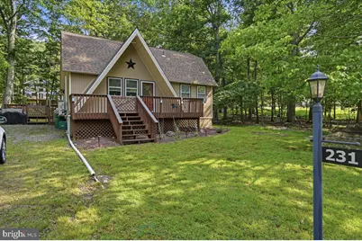 231 W Lake Valley Drive, Hazleton, PA 18202 - Photo 4