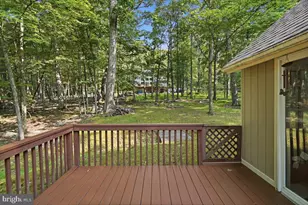 231 W Lake Valley Dr, Hazleton, PA 18202 - Photo 18