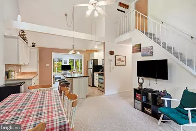 231 W Lake Valley Drive, Hazleton, PA 18202 - Photo 30