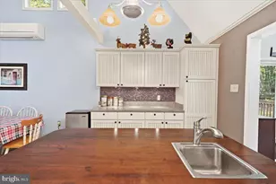 231 W Lake Valley Dr, Hazleton, PA 18202 - Photo 34