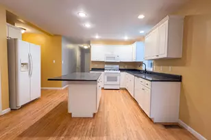 20 Evergreen Lake Dr, Mountain Top, PA 18707 - Photo 6