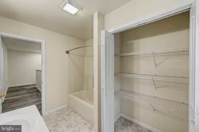 398 Walden Dr, Hazleton, PA 18202 - Photo 34