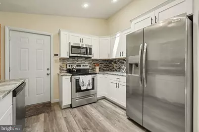 323 Navaho Drive, Hazle Township, PA 18202 - Photo 14