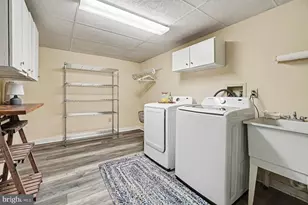323 Navaho Dr, Hazle Township, PA 18202 - Photo 26