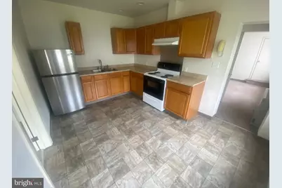 321 Plymouth Avenue, Wilkes Barre, PA 18702 - Photo 4