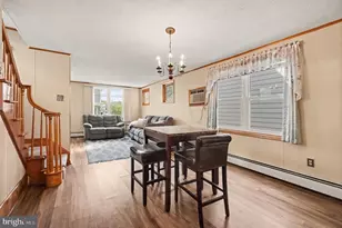 104 Lawrence St, Wilkes Barre, PA 18702 - Photo 4
