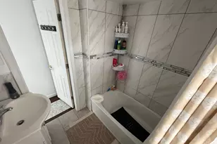622 W 8th St, Hazleton, PA 18201 - Photo 8