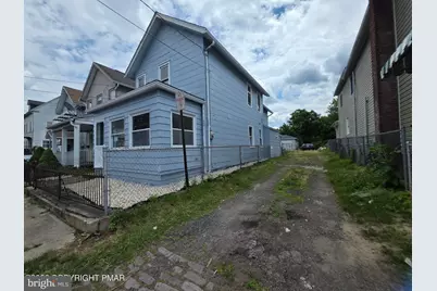 14 Green St, Ashley, PA 18706 - Photo 2