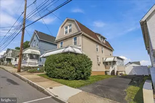 56 Prospect St, Wilkes-Barre, PA 18706 - Photo 2