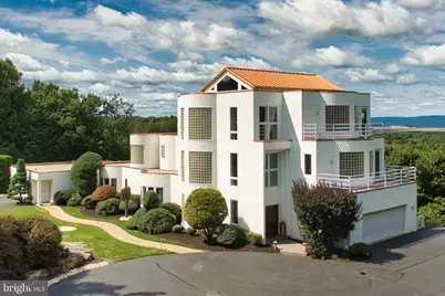 110 Glenmaura Drive, Moosic, PA 18507 - Photo 2