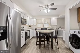 532 Eynon St, Scranton, PA 18504 - Photo 10