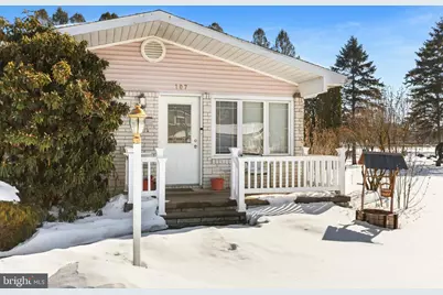 107 Stonecrest Drive, Moosic, PA 18507 - Photo 4