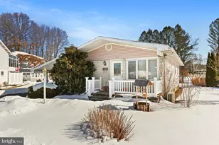 107 Stonecrest Dr, Moosic, PA 18507 - Photo 36