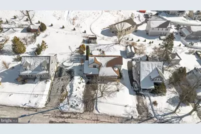 132 Burcher Street, South Abington Township, PA 18411 - Photo 4