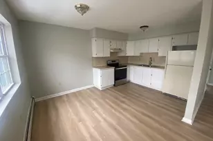 130 Mortimer St, Dunmore, PA 18512 - Photo 4