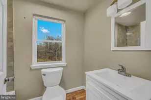 203 Gallagher St, Jessup, PA 18434 - Photo 32